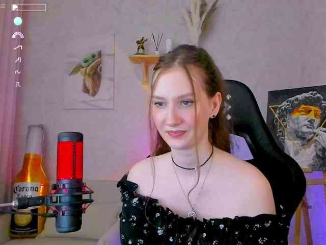 KiraRumGirl webcam