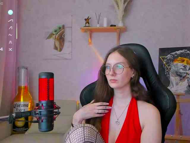 KiraRumGirl webcam