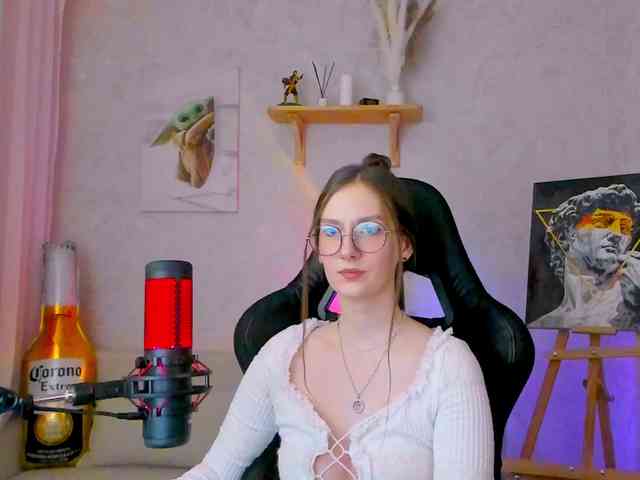 KiraRumGirl