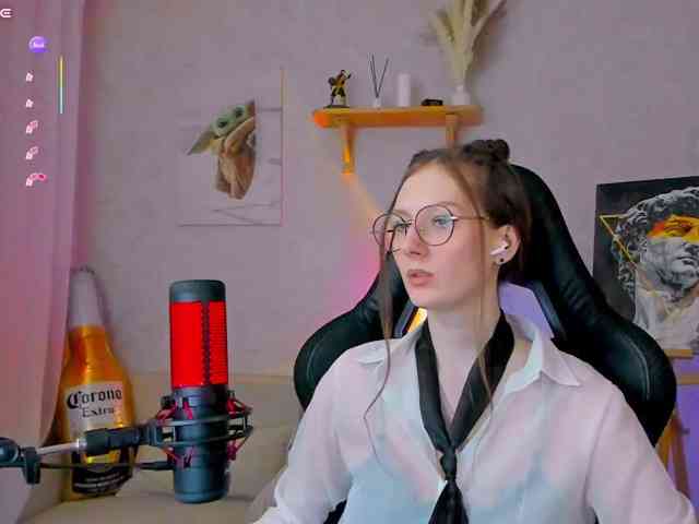 KiraRumGirl