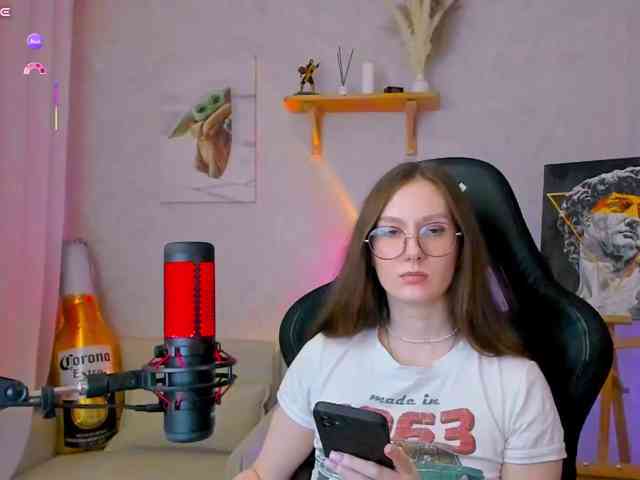 KiraRumGirl