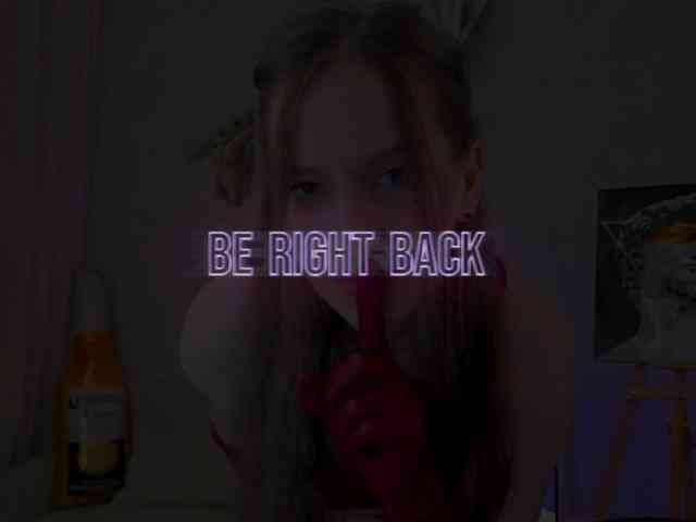 KiraRumGirl webcam