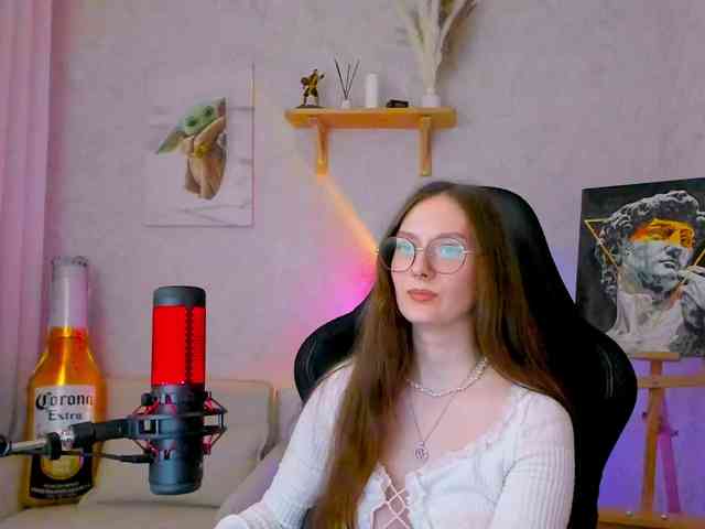 -Lovely Live Webcam on BongaCams