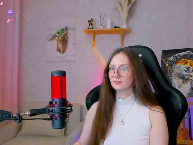 KiraRumGirl