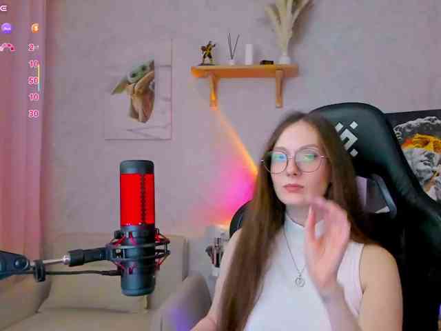 KiraRumGirl