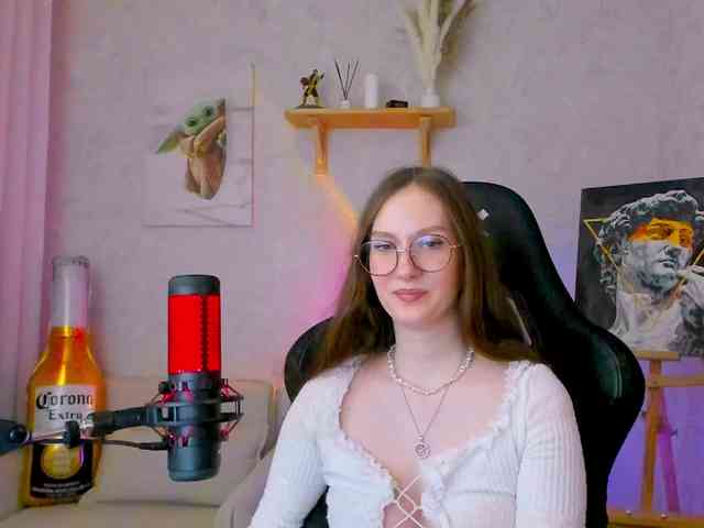 -Lovely Live Webcam on BongaCams