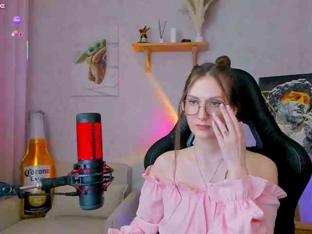 KiraRumGirl