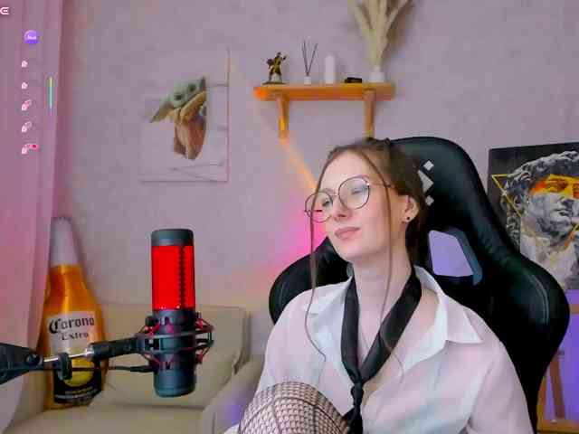 KiraRumGirl