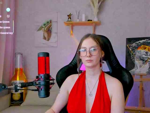 KiraRumGirl webcam