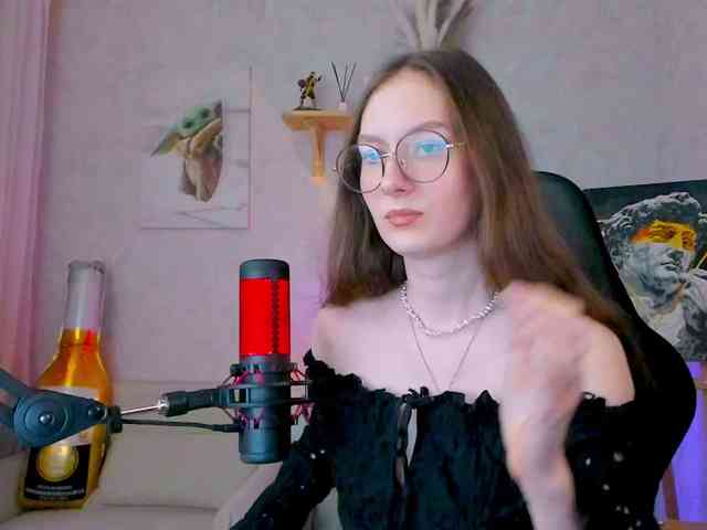 KiraRumGirl