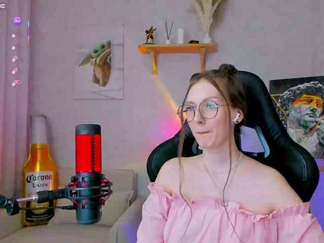 KiraRumGirl