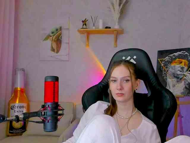 KiraRumGirl