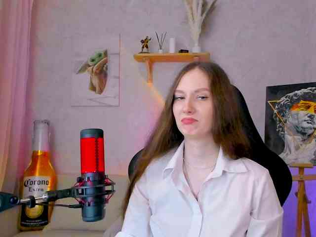 Модель: KiraRumGirl