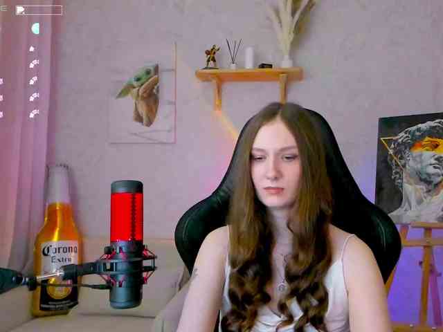 KiraRumGirl webcam
