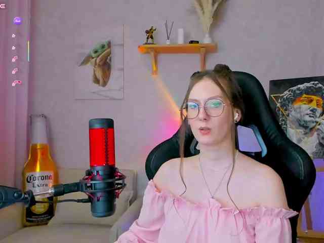 KiraRumGirl