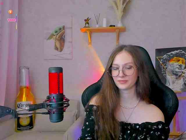 KiraRumGirl webcam