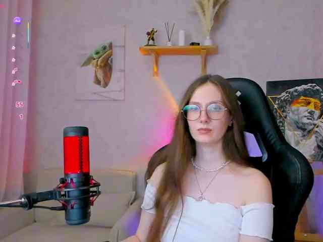 KiraRumGirl