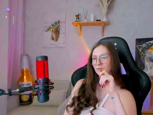 KiraRumGirl