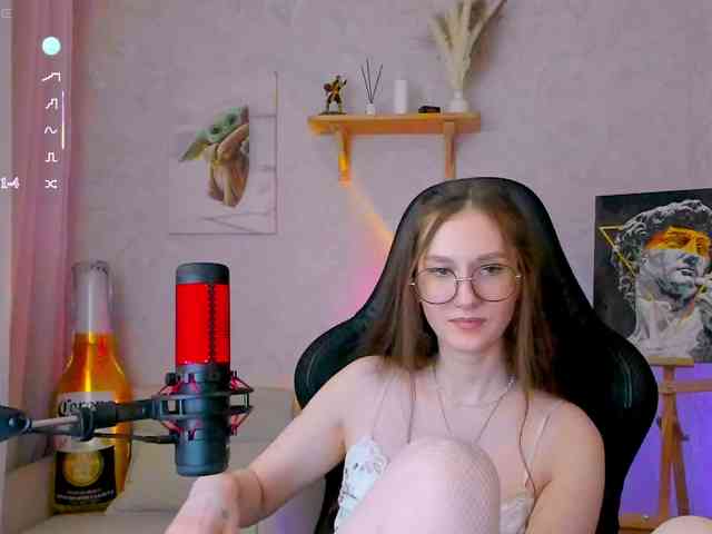 Модель: KiraRumGirl
