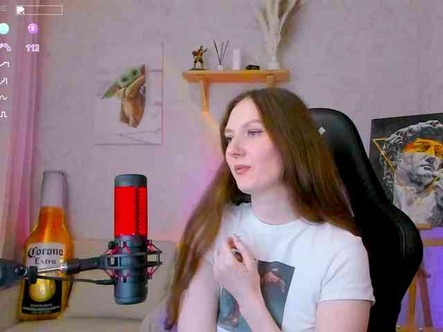 KiraRumGirl webcam
