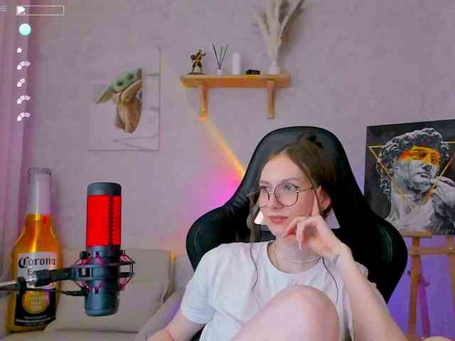 KiraRumGirl