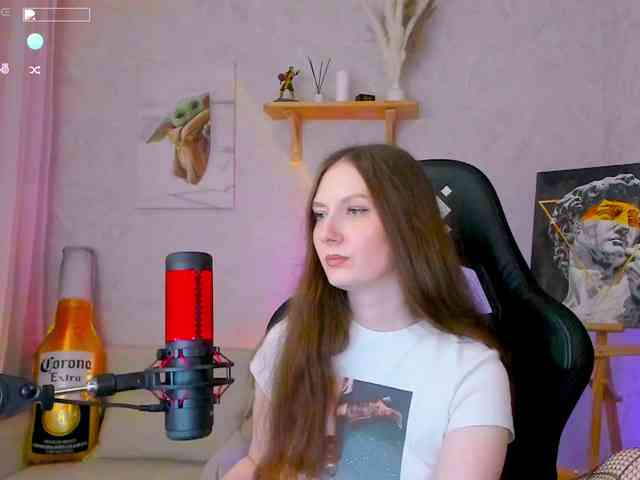 KiraRumGirl webcam