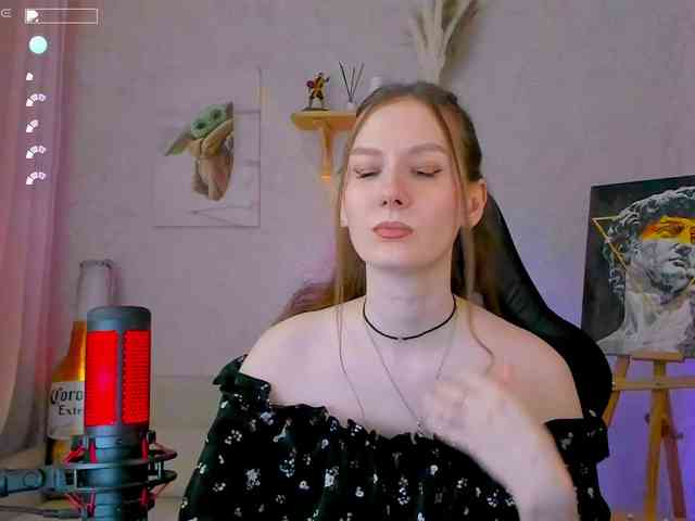 KiraRumGirl webcam