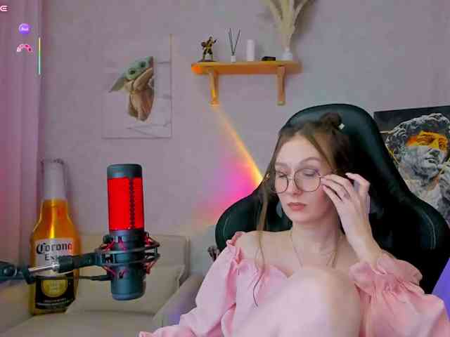 KiraRumGirl