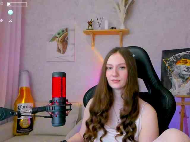 KiraRumGirl webcam