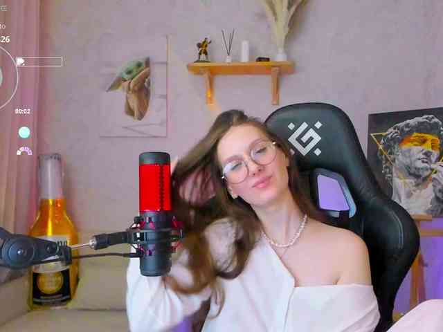 KiraRumGirl webcam