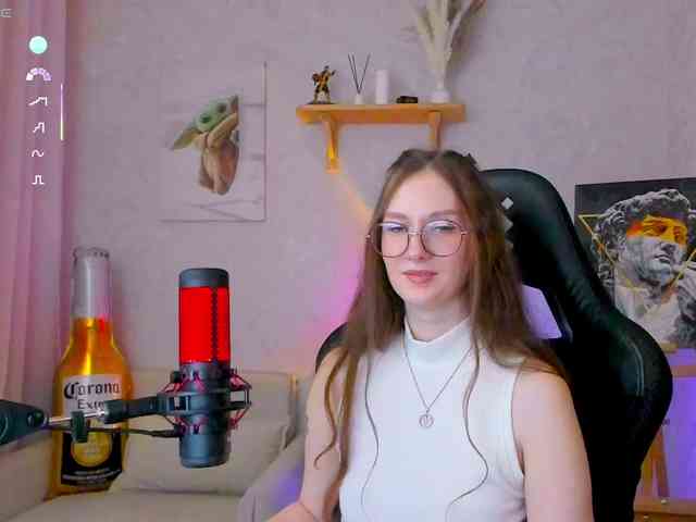 KiraRumGirl webcam