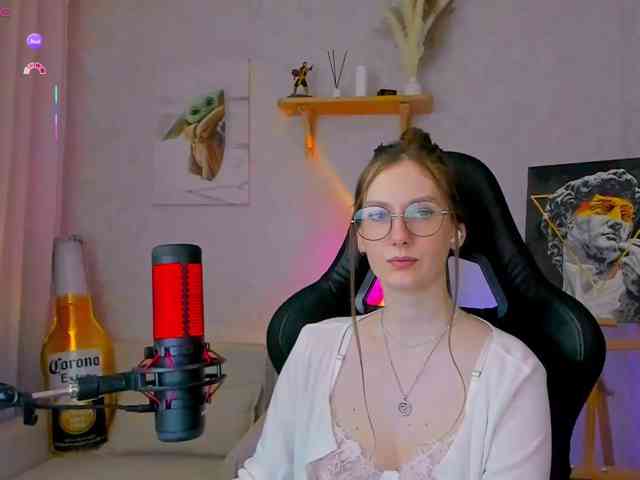 KiraRumGirl