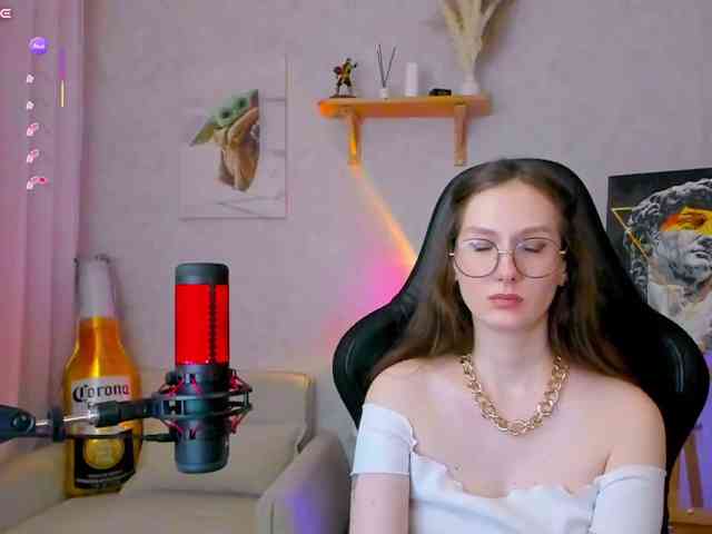 KiraRumGirl