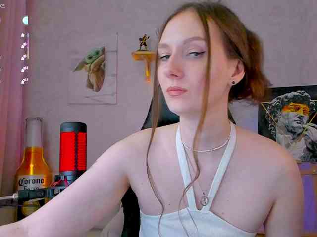 KiraRumGirl webcam