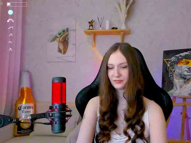 KiraRumGirl webcam