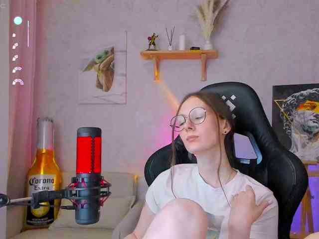 KiraRumGirl