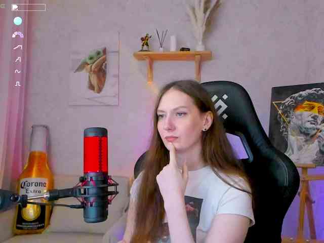 KiraRumGirl webcam