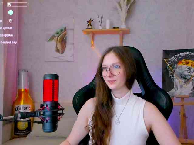 KiraRumGirl webcam