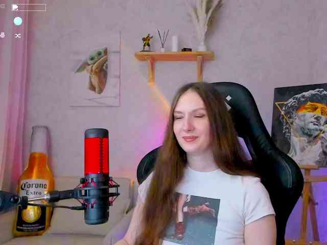 KiraRumGirl webcam