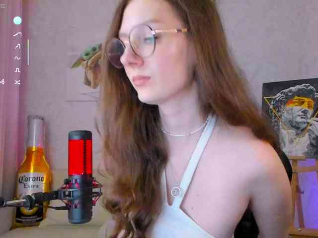 -Lovely Live Webcam on BongaCams