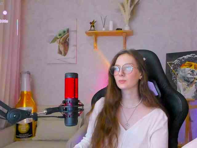 KiraRumGirl webcam