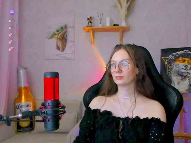 KiraRumGirl