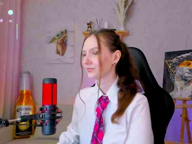 KiraRumGirl webcam