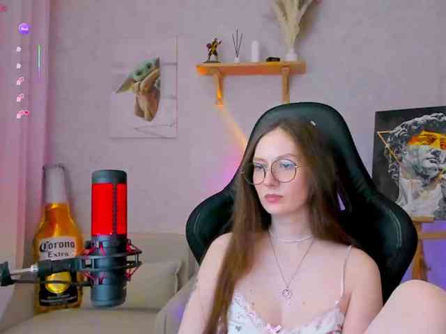 KiraRumGirl
