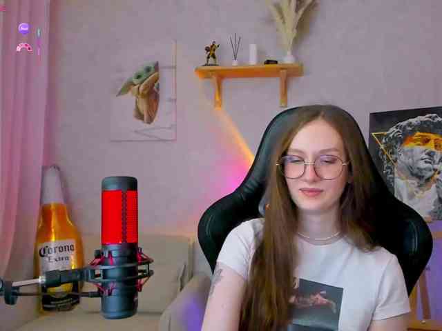 KiraRumGirl