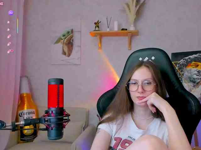 KiraRumGirl