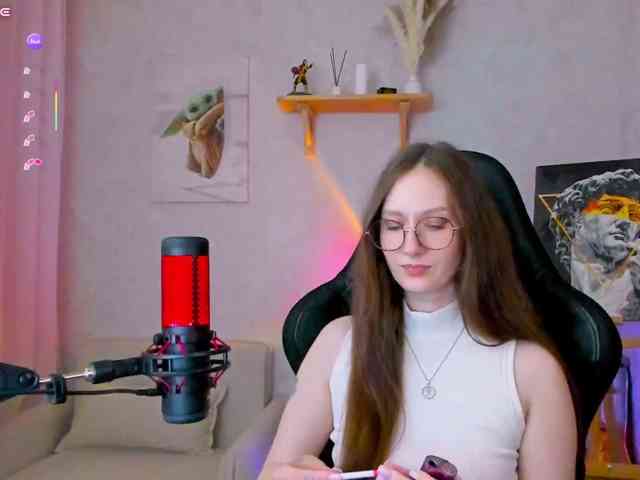 KiraRumGirl