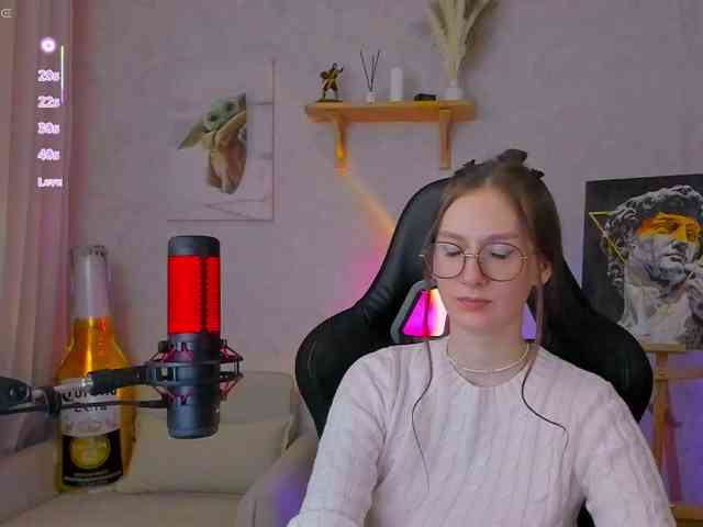 KiraRumGirl webcam