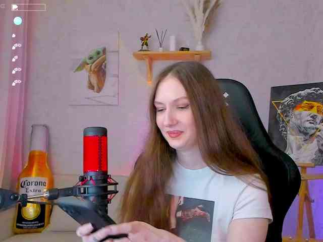 KiraRumGirl webcam