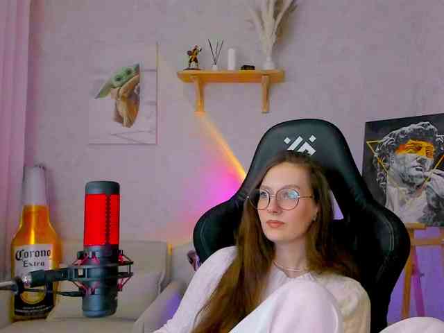 KiraRumGirl